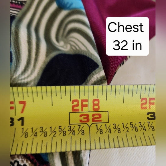 Women's Plus Size 5X Floral Print SharkBite Tunic Blouse NWOT - Picture 6 of 7